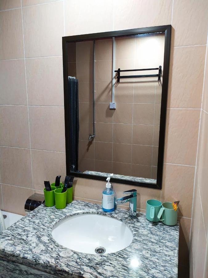 D'Ocean Homestay In Tiara Desaru Residence ภายนอก รูปภาพ